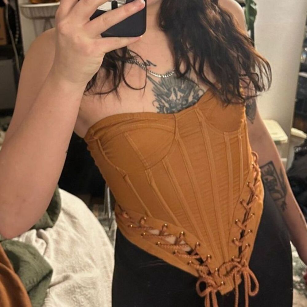 PrettyLittleThing Corset Top